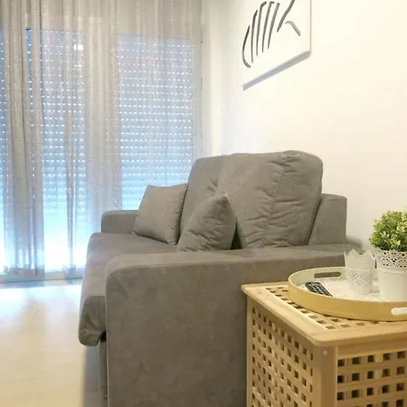 One Bedroom With Wifi At Apartament *