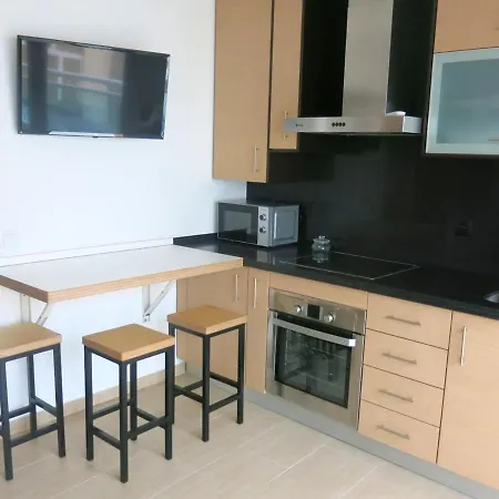 One Bedroom With Wifi At Apartament