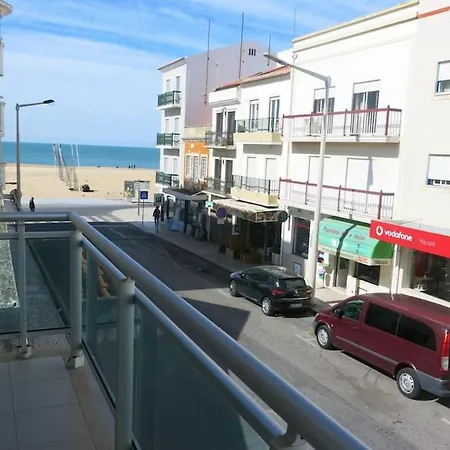 One Bedroom With Wifi At Apartament Nazaré